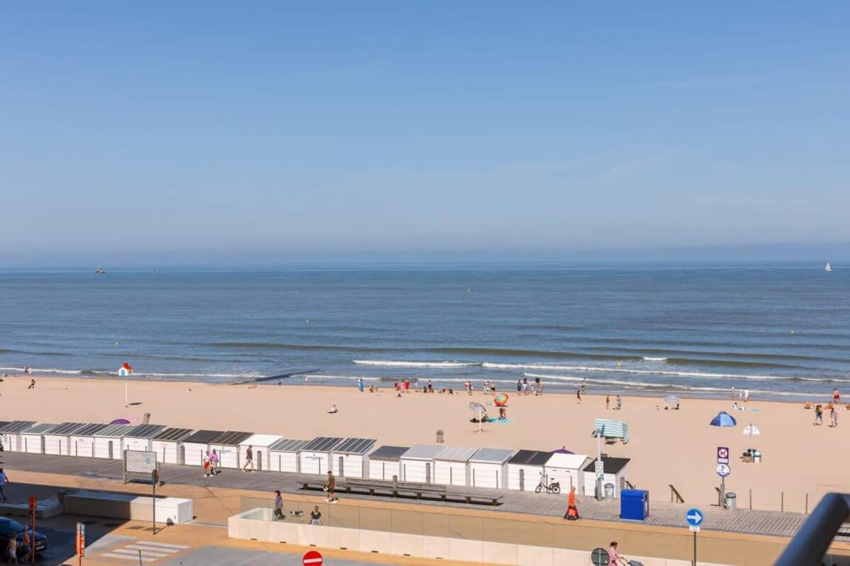 Huswell - Lovely Apartment With Lateral Sea View And Parking Ostende Kültér fotó